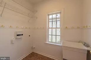 5078 Twinbrook Run Dr, Fairfax, VA 22032 - Photo 31