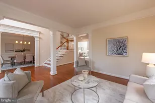 5078 Twinbrook Run Dr, Fairfax, VA 22032 - Photo 9