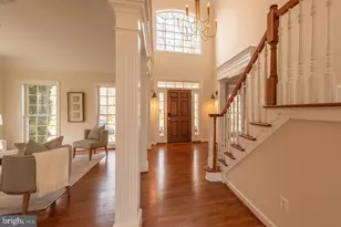 5078 Twinbrook Run Dr, Fairfax, VA 22032 - Photo 7