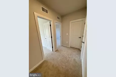 13676 Innovation Station Loop #81A, Herndon, VA 20171 - Photo 17