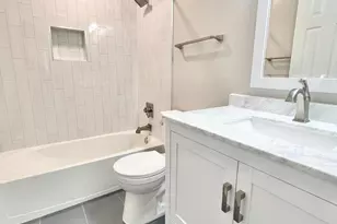 6400 Warren Point Ct, Alexandria, VA 22315 - Photo 17