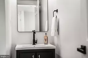 10840 Fieldwood Dr, Fairfax, VA 22030 - Photo 25