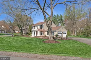 10840 Fieldwood Dr, Fairfax, VA 22030 - Photo 3