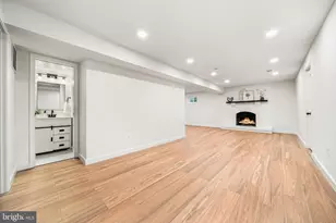 10840 Fieldwood Dr, Fairfax, VA 22030 - Photo 49