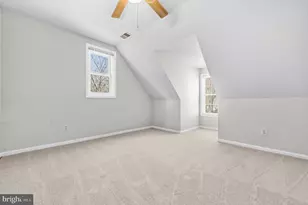 9101 Blue Jug Landing, Burke, VA 22015 - Photo 25