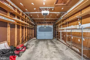 9101 Blue Jug Landing, Burke, VA 22015 - Photo 37