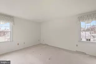 9005 Penn Manor Ct, Springfield, VA 22153 - Photo 23