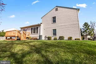 9005 Penn Manor Ct, Springfield, VA 22153 - Photo 35