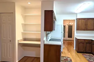 9005 Penn Manor Ct, Springfield, VA 22153 - Photo 11