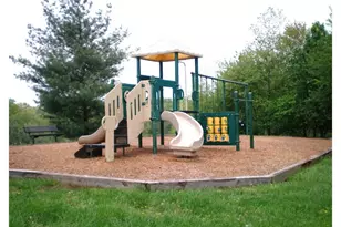 12150 Wedgeway Ct, Fairfax, VA 22033 - Photo 25