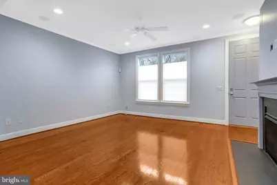 2093 Laura Mews Place, Alexandria, VA 22303 - Photo 5