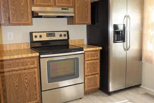 8709 Susquehanna St, Lorton, VA 22079 - Photo 7