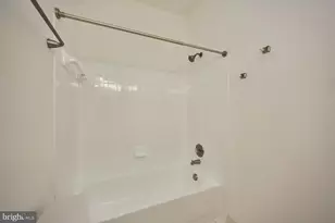 4413 Fair Stone Dr, Fairfax, VA 22033 - Photo 19