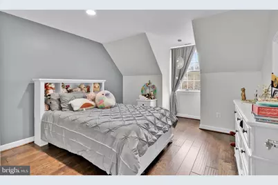 1502 Chain Bridge Court, McLean, VA 22101 - Photo 31