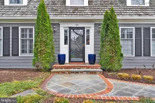 1502 Chain Bridge Ct, McLean, VA 22101 - Photo 5