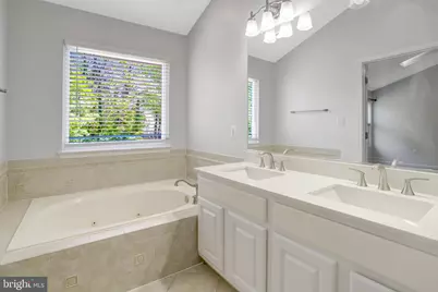 5142 Ballycastle Circle, Alexandria, VA 22315 - Photo 29