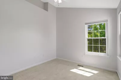 5142 Ballycastle Circle, Alexandria, VA 22315 - Photo 37