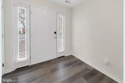 13662 Saint Johns Wood Place, Herndon, VA 20171 - Photo 5