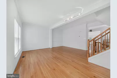 13662 Saint Johns Wood Place, Herndon, VA 20171 - Photo 15