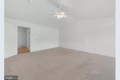 13662 Saint Johns Wood Place, Herndon, VA 20171 - Photo 29