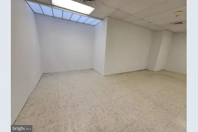 299 Herndon Parkway #106, Herndon, VA 20170 - Photo 7