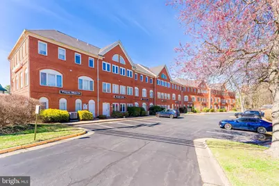 299 Herndon Parkway #106, Herndon, VA 20170 - Photo 11