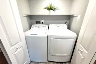 9800 Kingsbridge Dr, Fairfax, VA 22031 - Photo 35