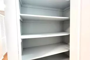 9800 Kingsbridge Dr, Fairfax, VA 22031 - Photo 37