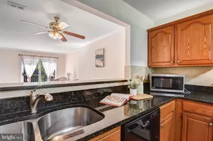 13847 Coleman Ct, Centreville, VA 20120 - Photo 21