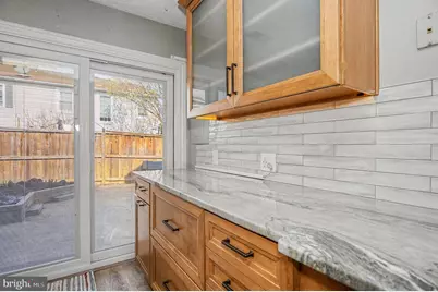 6105 Hoskins Hollow Circle, Centreville, VA 20121 - Photo 19