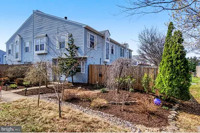 6105 Hoskins Hollow Circle, Centreville, VA 20121 - Photo 41