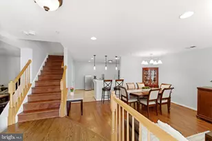 4367 Hackney Coach Ln, Fairfax, VA 22030 - Photo 11