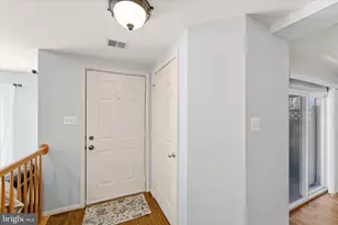 4367 Hackney Coach Ln, Fairfax, VA 22030 - Photo 33