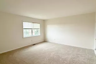 9833 Hagel Cir, Lorton, VA 22079 - Photo 11