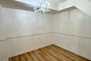 9833 Hagel Cir, Lorton, VA 22079 - Photo 5