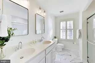 9321 Hobart Ct, Fairfax, VA 22032 - Photo 37