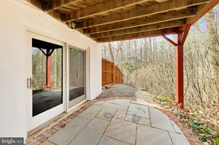 9321 Hobart Ct, Fairfax, VA 22032 - Photo 49