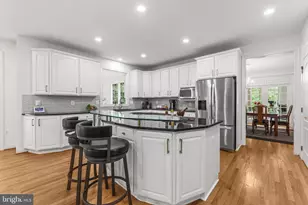 12804 Rose Grove Dr, Oak Hill, VA 20171 - Photo 21
