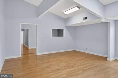 1146 Walker Road #G, Great Falls, VA 22066 - Photo 11