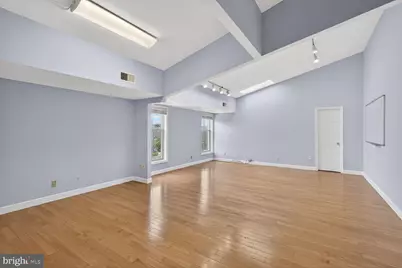 1146 Walker Road #G, Great Falls, VA 22066 - Photo 9