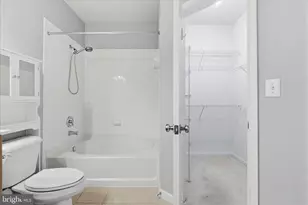 12124 Garden Ridge Ln, Fairfax, VA 22030 - Photo 23