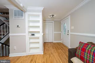 9203 Sheffield Hunt Ct, Lorton, VA 22079 - Photo 3