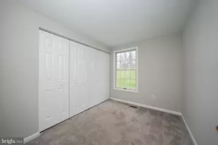 9203 Sheffield Hunt Ct, Lorton, VA 22079 - Photo 19