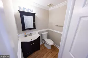 9203 Sheffield Hunt Ct, Lorton, VA 22079 - Photo 17