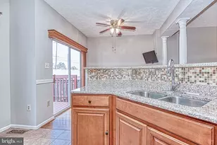 4037 Kimberley Glen Ct, Chantilly, VA 20151 - Photo 13