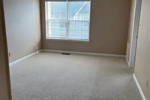 6850 Signature Cir, Alexandria, VA 22310 - Photo 7