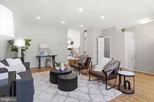 12409 Casbeer Dr, Fairfax, VA 22033 - Photo 9