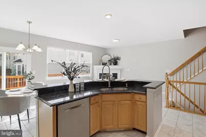 12409 Casbeer Drive, Fairfax, VA 22033 - Photo 19