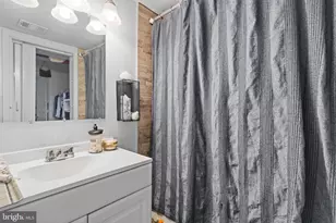 8360B Dunham Ct, Springfield, VA 22152 - Photo 21