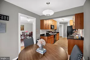 6065 Estates Dr, Alexandria, VA 22310 - Photo 7